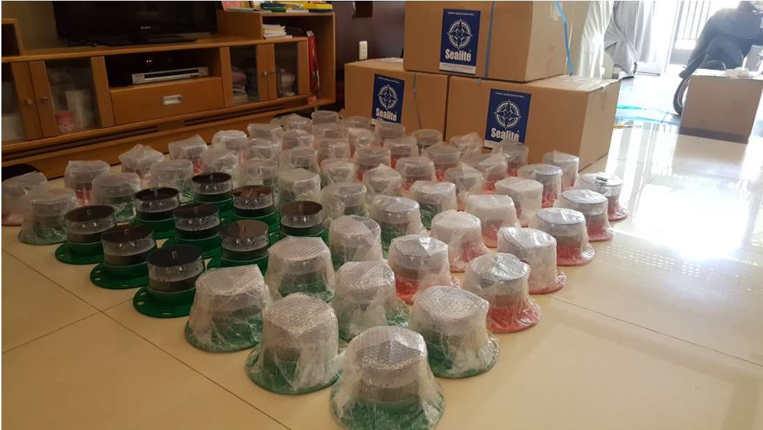 Supply of Sealite SL-60 marine lanterns for marine works